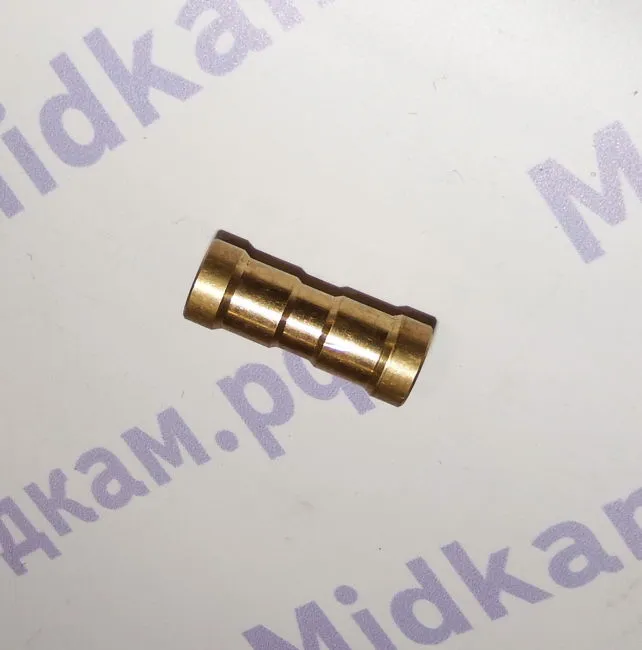 Переходник В 6 х В 6 ( под пластиковую трубку Ф6 )