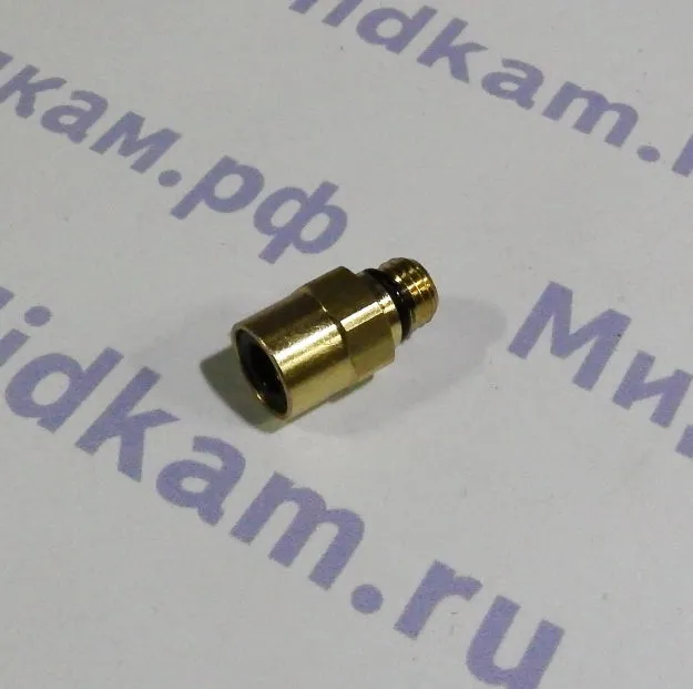 Переходник В 8 х М12 ( под пластиковую трубку Ф8 )