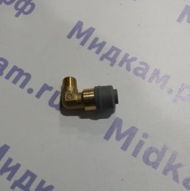Угольник бака К10xВ8  голый (под пласт. трубку ф8)